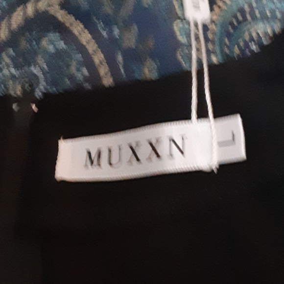 Black MUXXN Dress - Picture 4 of 8